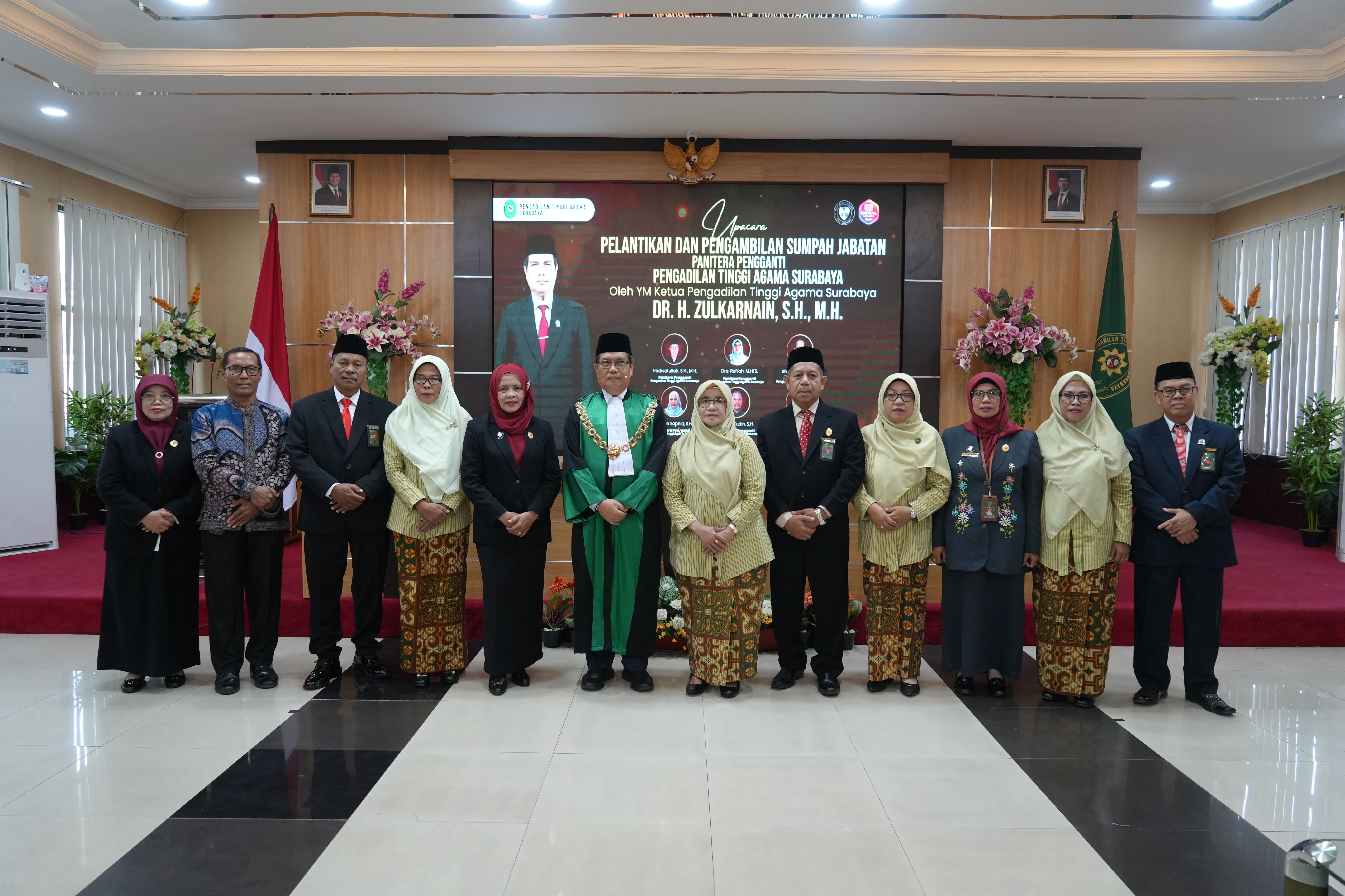 Pelantikan dan Pengambilan Sumpah Jabatan Panitera Pengganti Pengadilan Tinggi Agama Surabaya