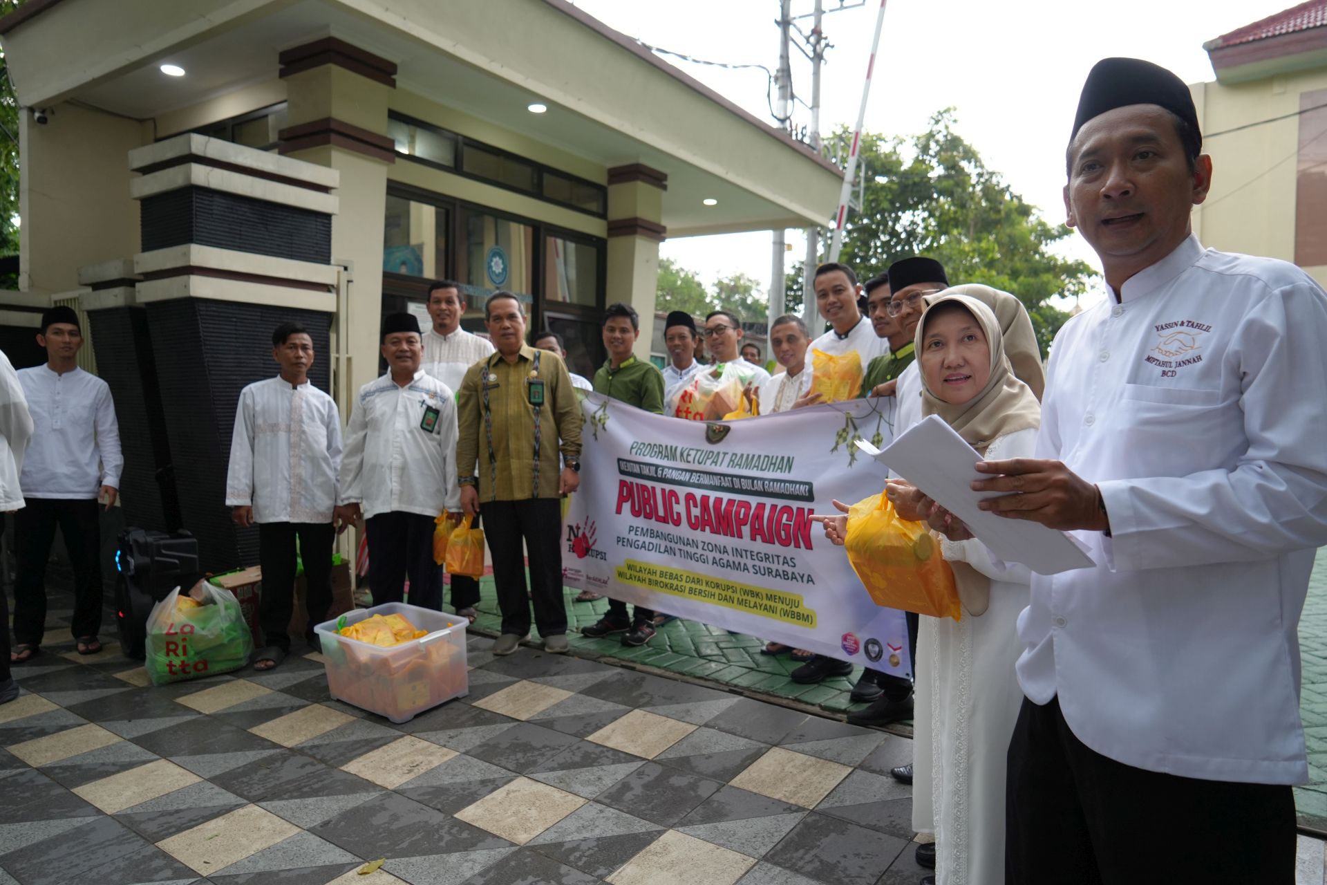 Public Campaign Pembangunan Zona Integritas PTA Surabaya Menuju WBBM