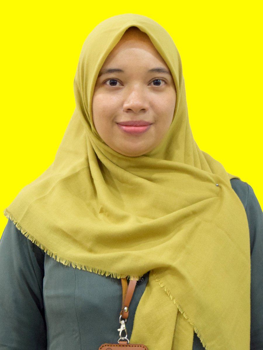 Ika Karlina, S,H., M.H.