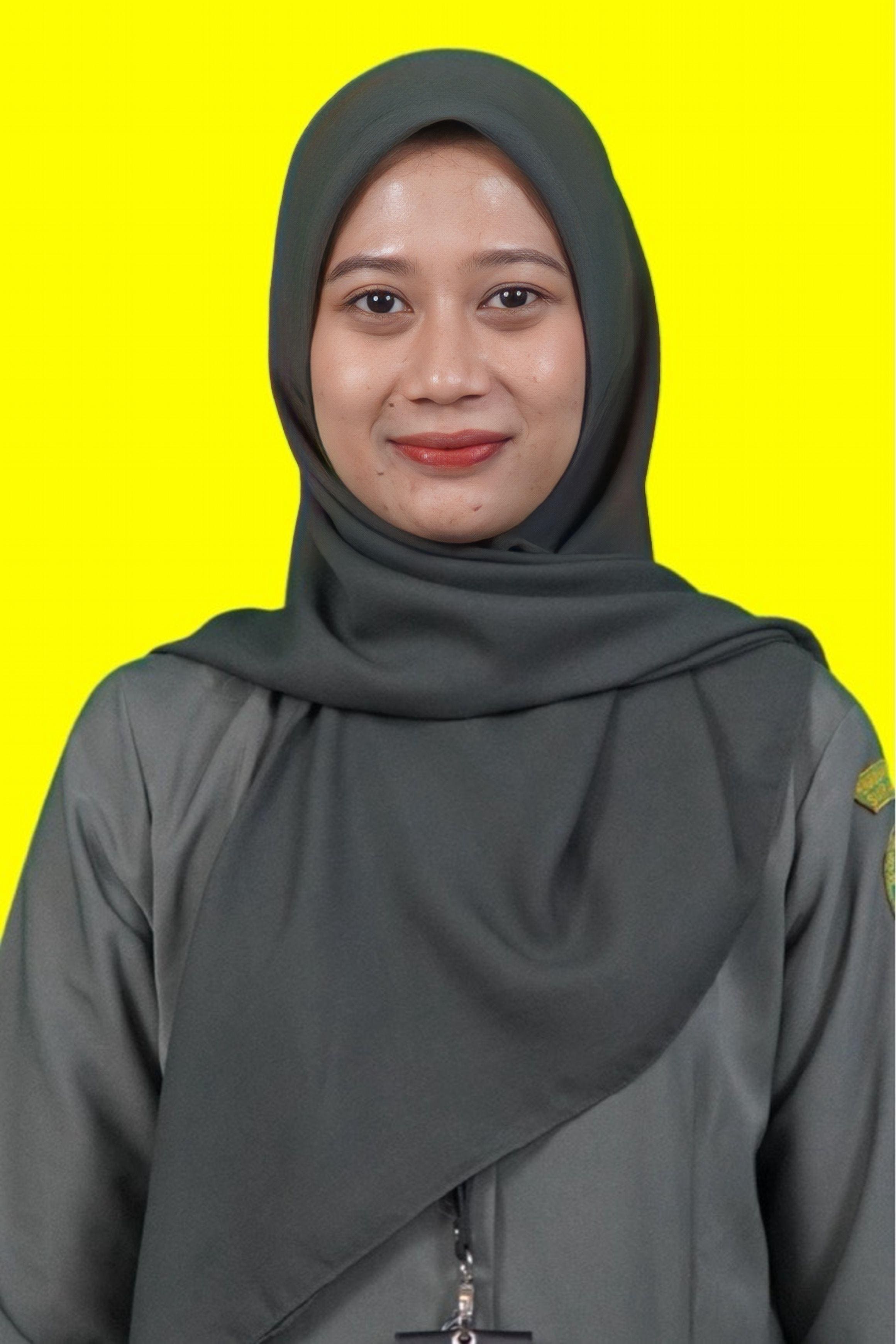 Novera Intan Hapsari Suwarno Putri, S.Sos